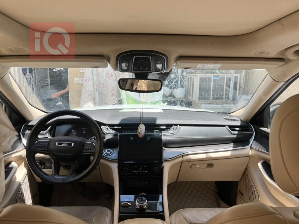 Jeep Grand Cherokee L